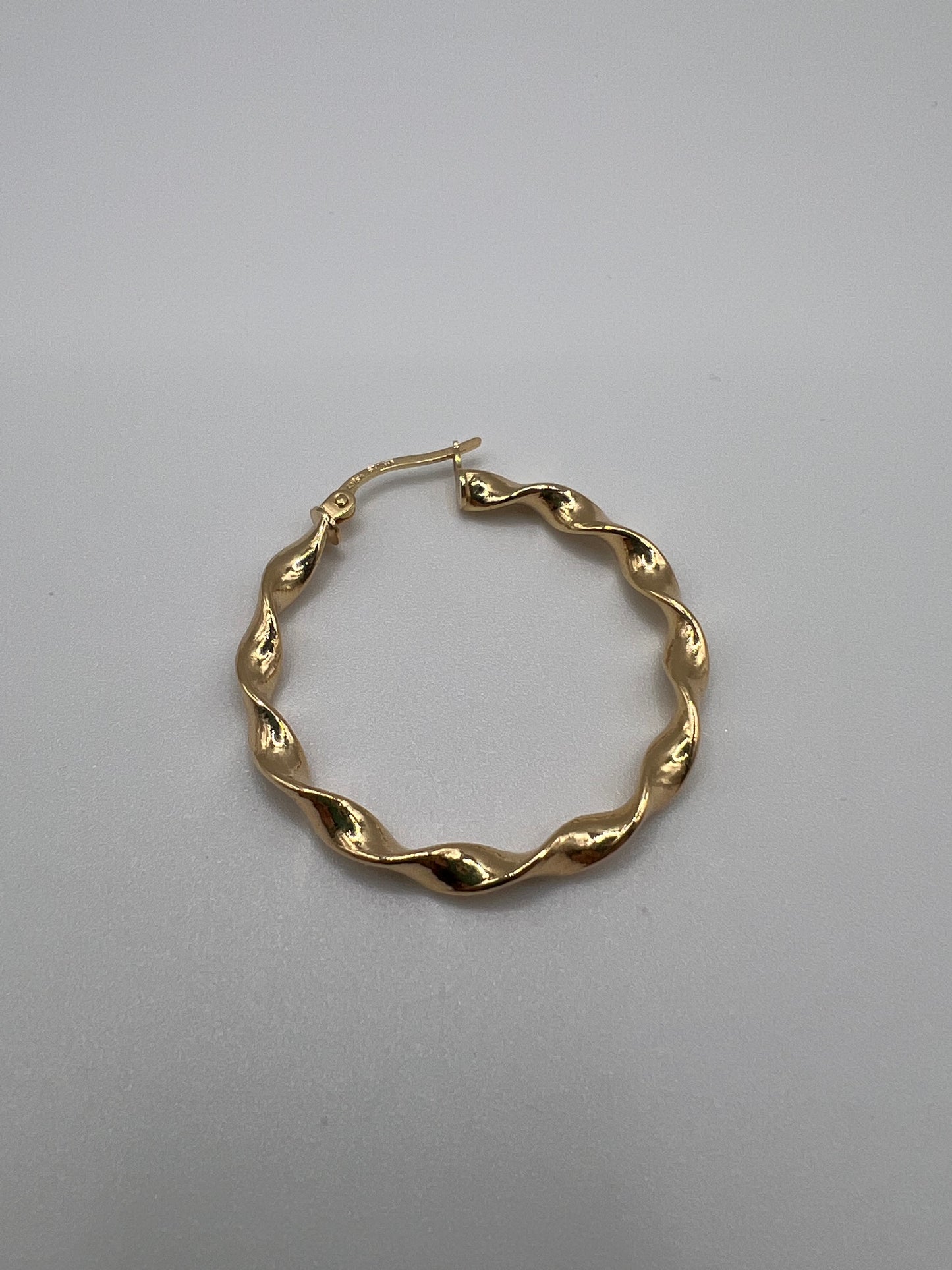 LADIES 9CT YELLOW GOLD TWIST 30MM HOOP PAIR OF EARRINGS - UK SALE