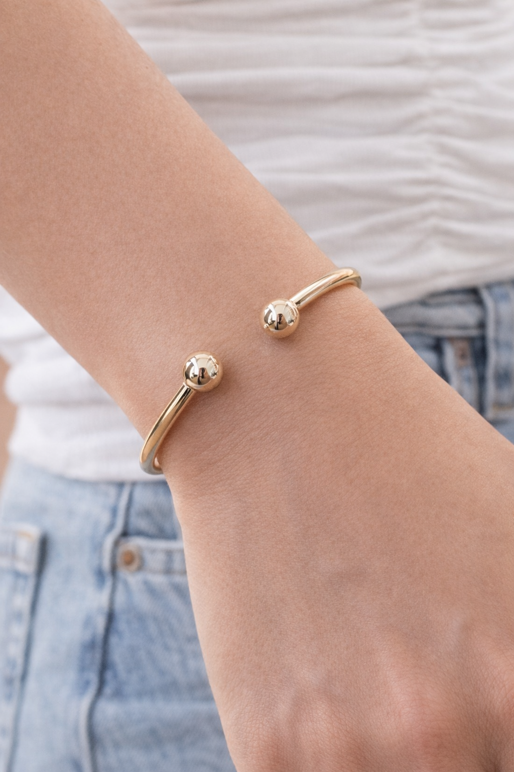 Women’s 9ct Yellow Gold Torque Bangle - Wrist Size 6.5 - 7.5 Inches - Hallmarked