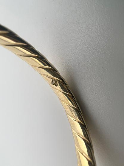 Kids Solid 9ct Yellow Gold CZ Bangle / Bracelet - Full UK Hallmark UK Sale
