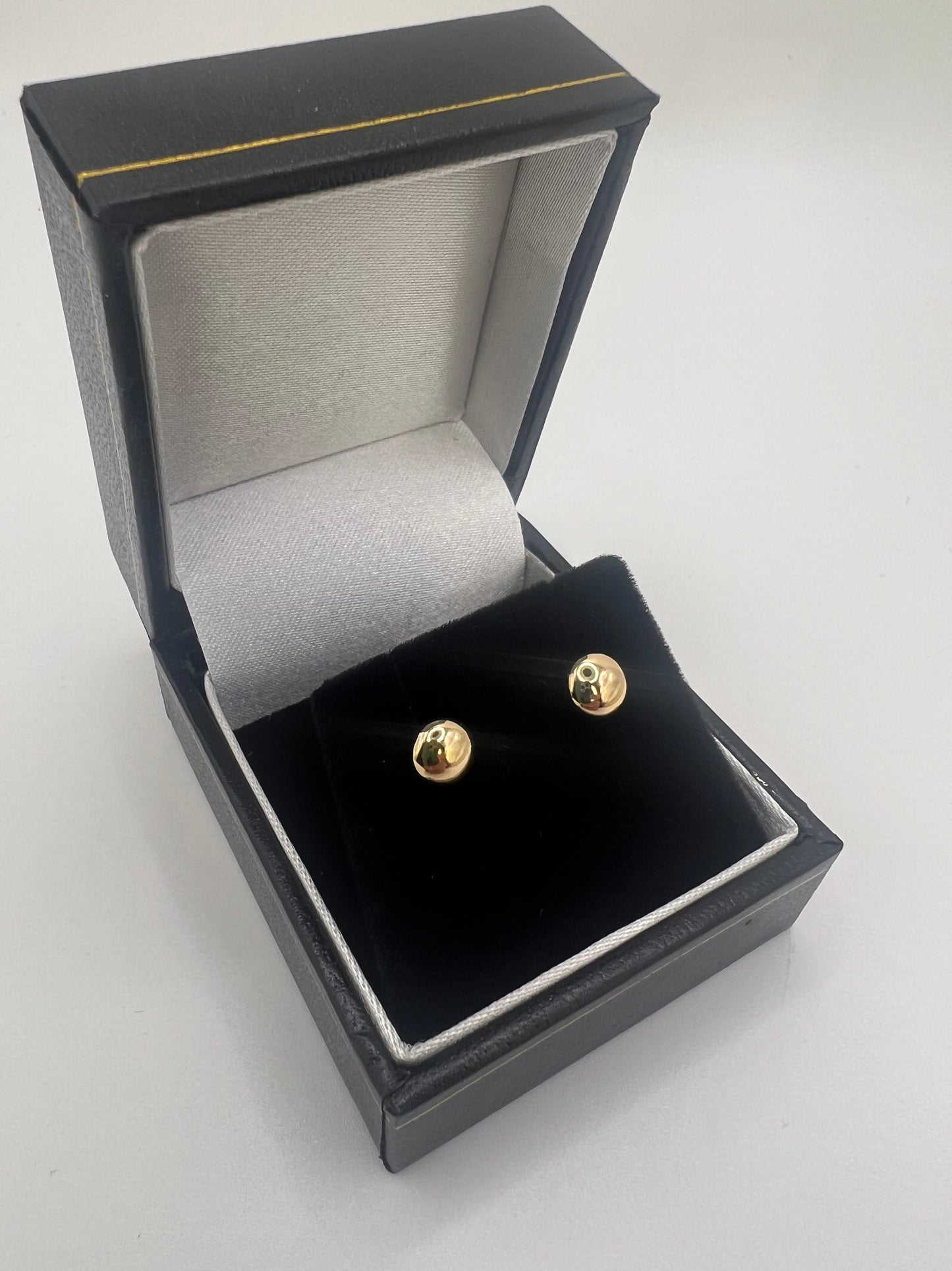 New 9ct Yellow Gold 6mm Button Stud Earrings - 6mm Gold Stud Earrings