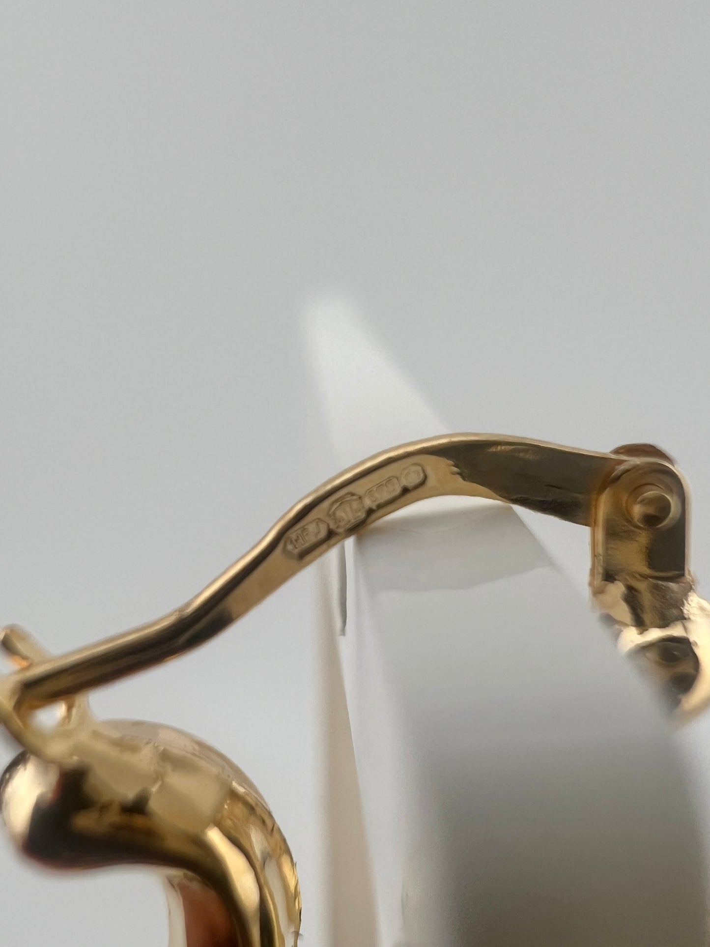 LARGE 9CT YELLOW GOLD  STRAWBERRY EARRINGS HALLMARKED VICTORIAN  CHUNKY  CREOLES