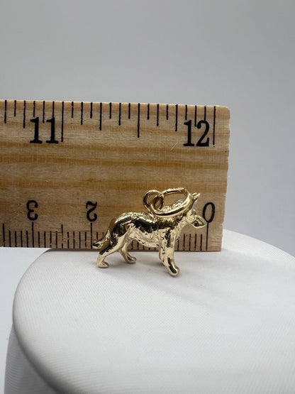 9ct Yellow SOLID Gold Alsatian Dog / German Shepherd Pendant - Full UK Hallmark