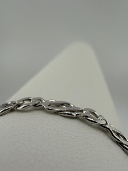 Ladies Solid 9ct White Gold 5mm Wide Celtic Bracelet - 7.5 Inch Ladies Bracelet