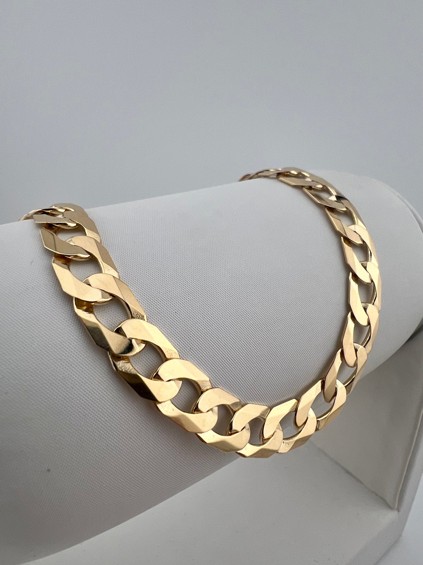 9ct Solid Gold Men’s Bracelet 8.5 Inch- 8mm Flat Curb - FULL UK HALLMARK & BOX