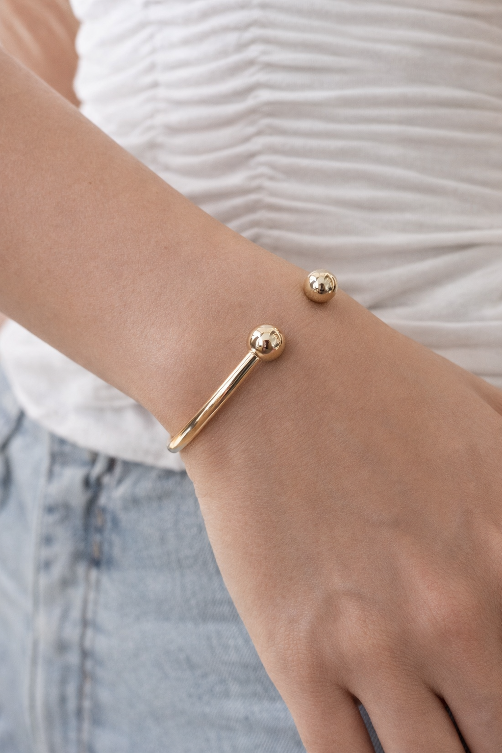 Women’s 9ct Yellow Gold Torque Bangle - Wrist Size 6.5 - 7.5 Inches - Hallmarked