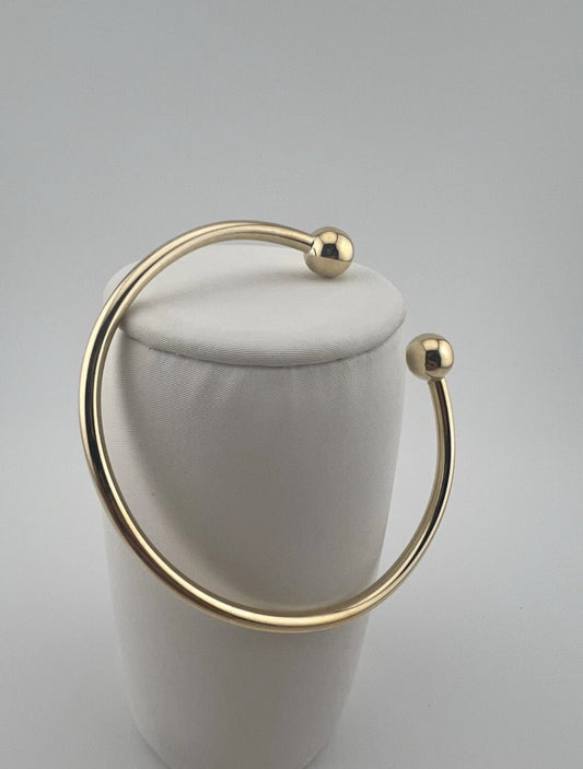 Women’s 9ct Yellow Gold Torque Bangle - Wrist Size 6.5 - 7.5 Inches - Hallmarked