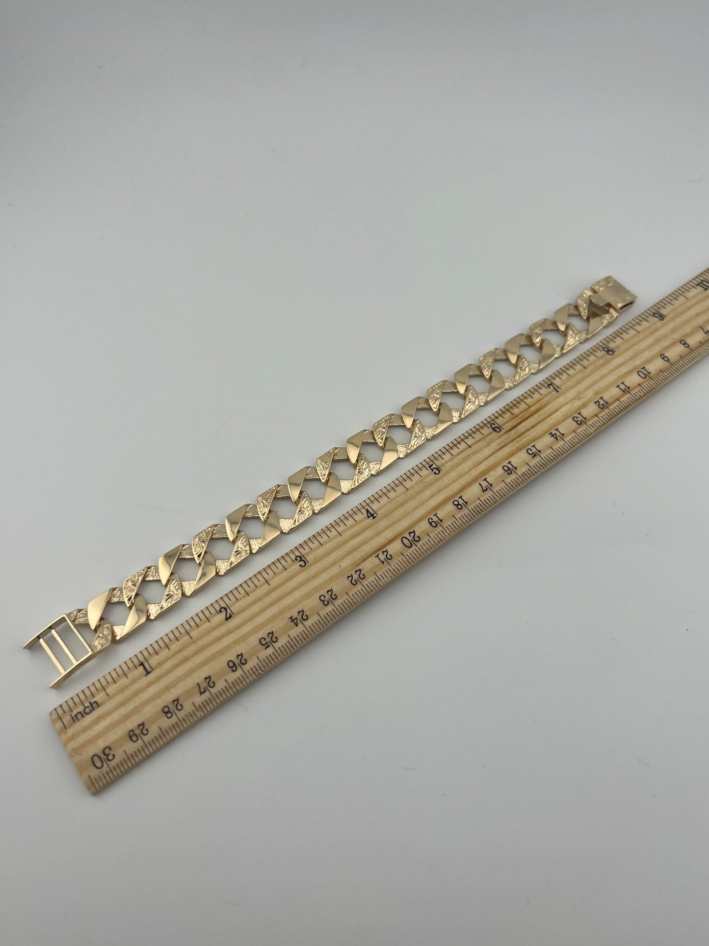 9ct Solid Gold Men's Bracelet 8.5 INCH - 14mm Flat Curb - FULL UK HALLMARK & BOXED