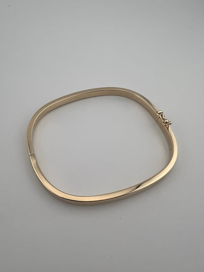 Women’s 9ct Yellow Gold Plain Bracelet - Ladies Gold 4mm Bangle - TV Shaped