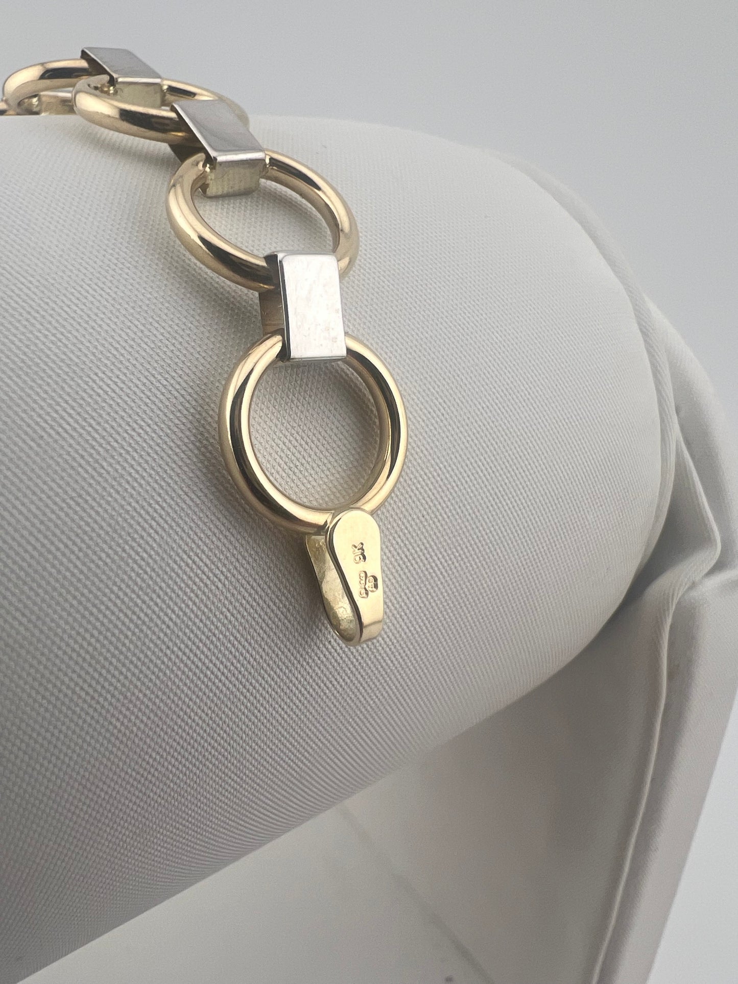 9ct Yellow & White Gold 10mm Wide Bracelet - 7.5 Inch Ladies Gold Bracelet UK
