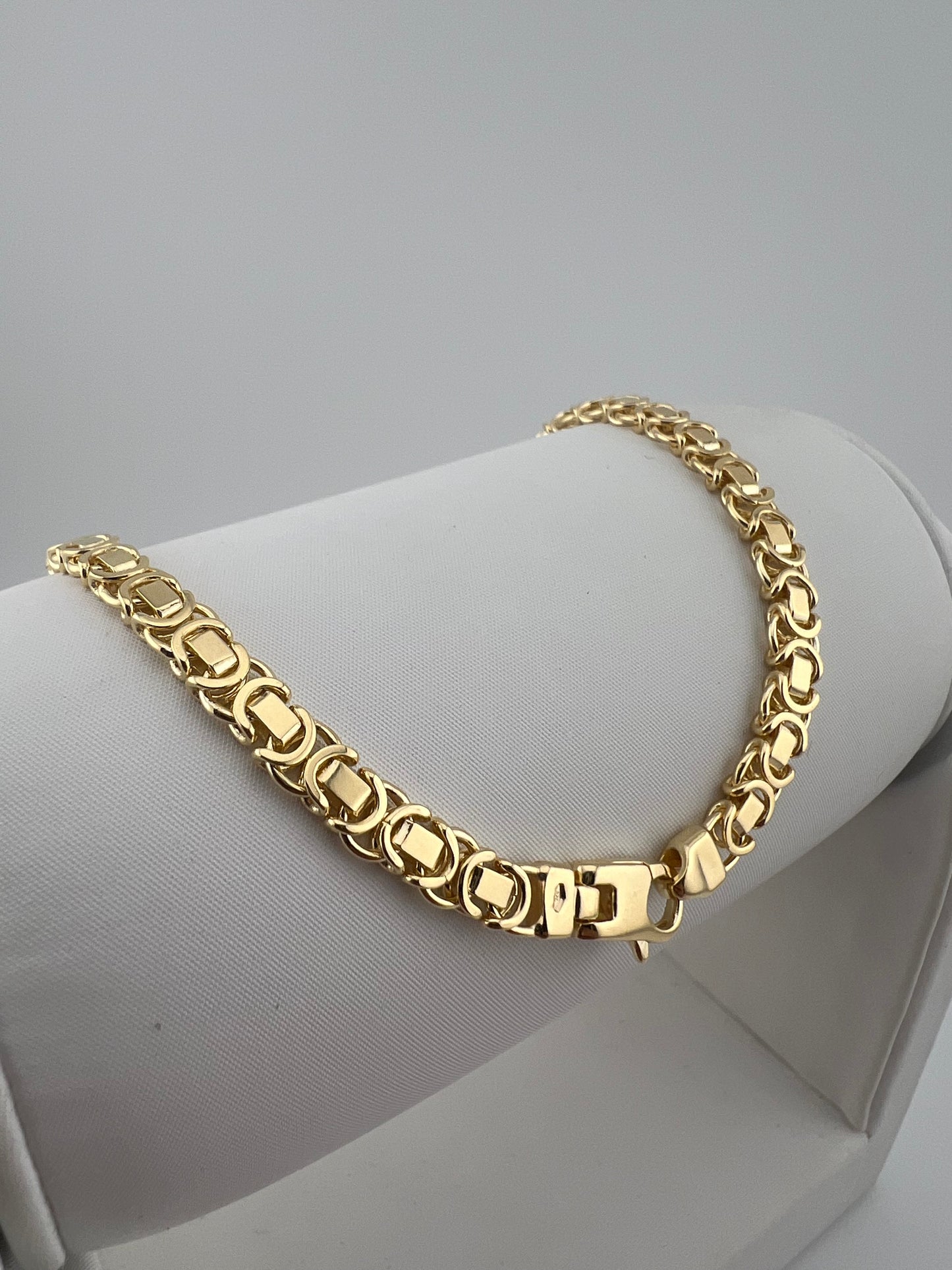 Solid 9ct Yellow Gold 7.5 INCH  - 5mm Byzantine Bracelet - Fully Hallmarked