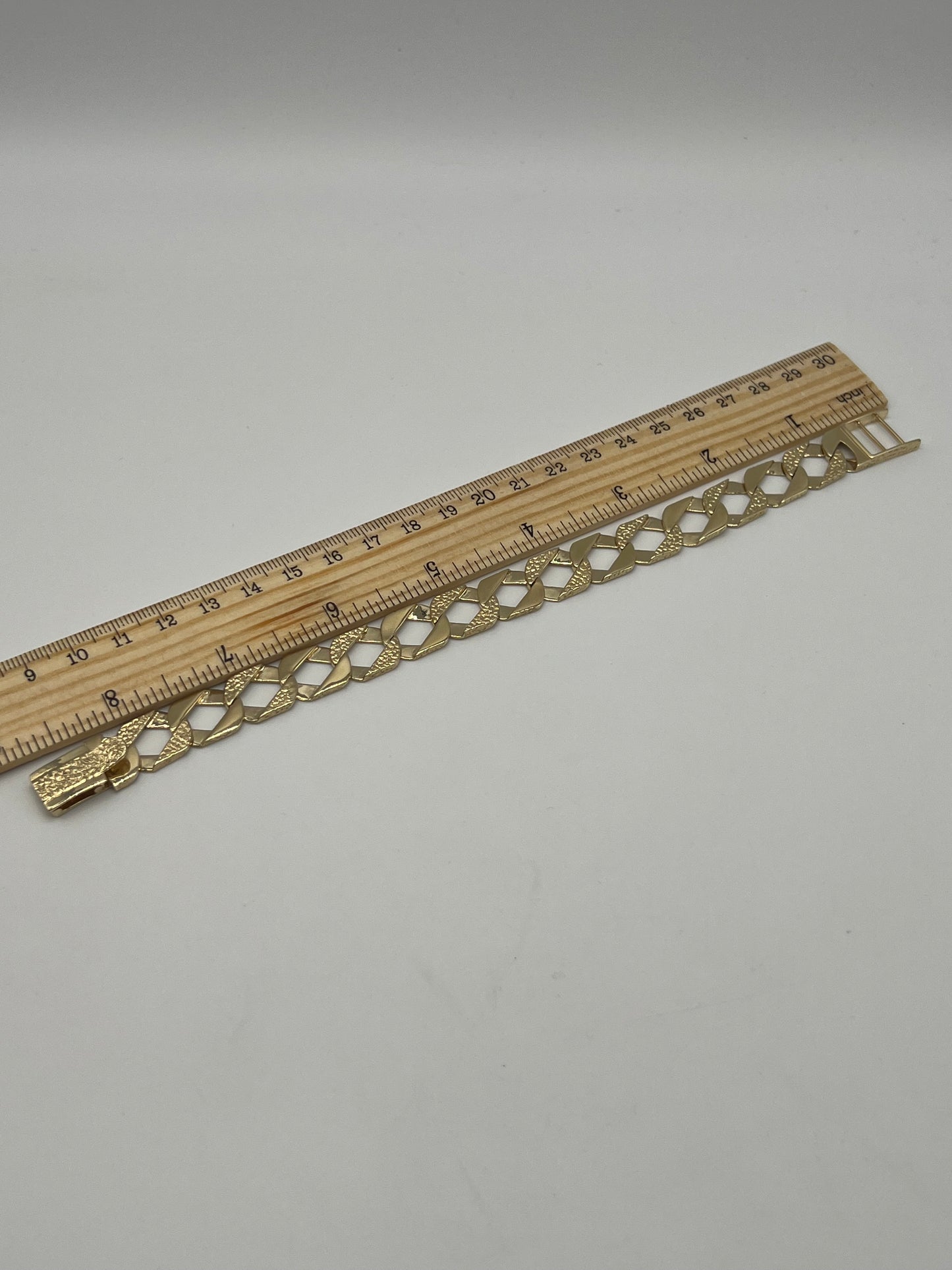 Solid 9ct Yellow Gold Chaps Bracelet - 13mm Wide - 8.5 Inch - Fully Hallmarked