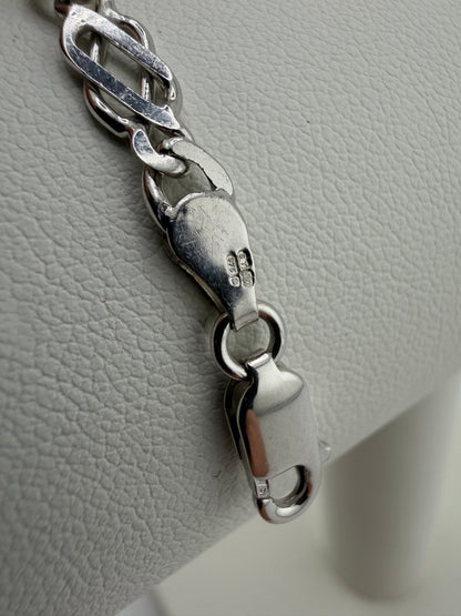 Ladies Solid 9ct White Gold 5mm Wide Celtic Bracelet - 7.5 Inch Ladies Bracelet
