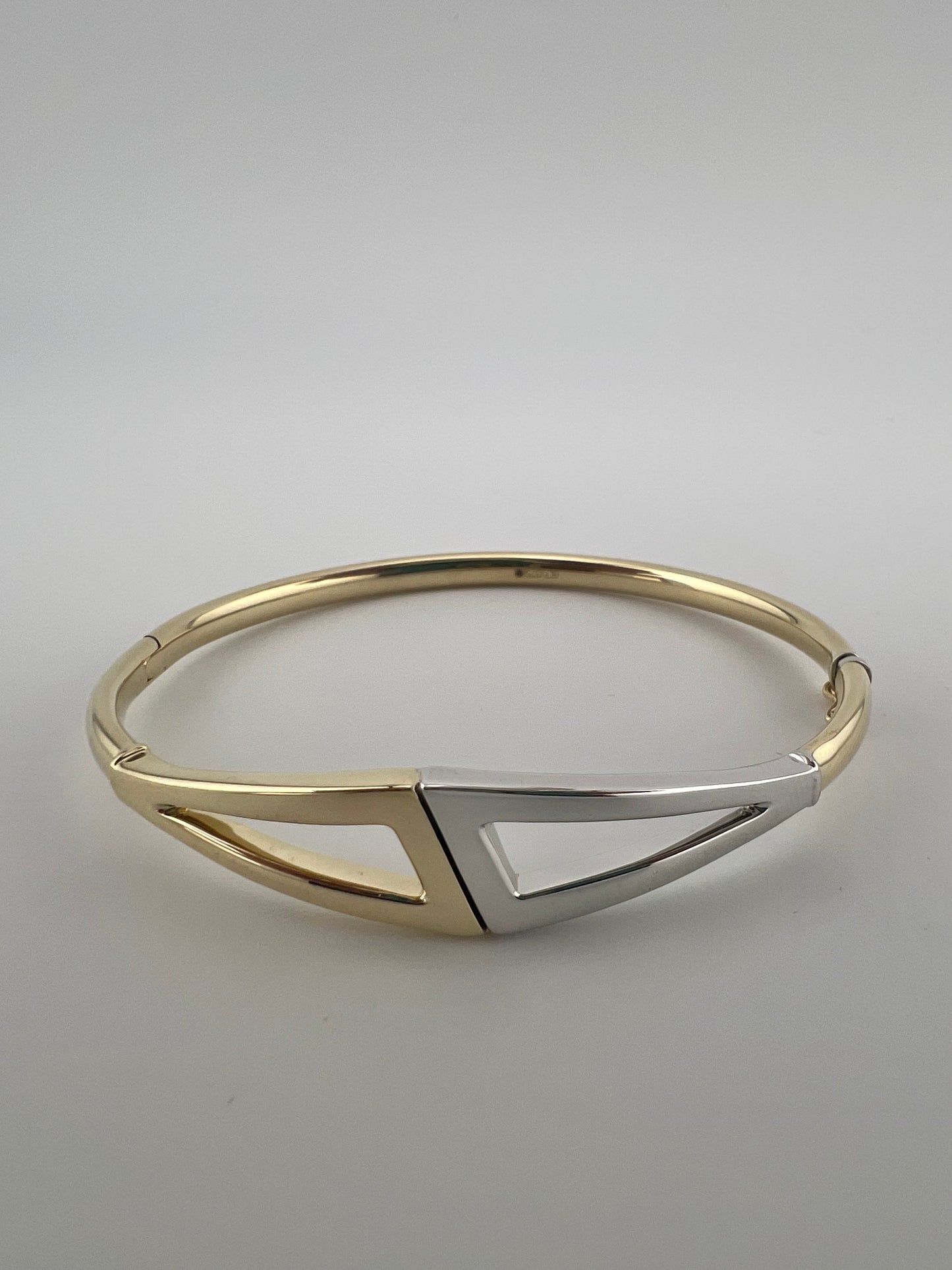 Women’s 9ct Gold Bangle  - 7.5 Inch - Ladies Gold Bracelet - Full Hallmark & Box