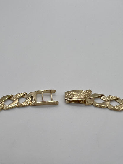 New Solid 9ct Yellow Gold Flat Curb Link - 24 Inch - 11mm Wide - UK Hallmark