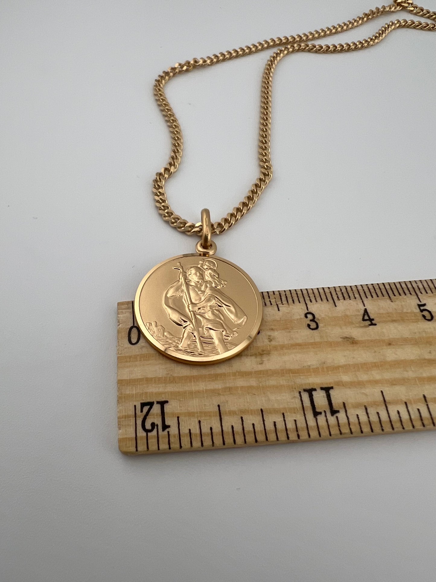 Large Solid 9ct Yellow Gold Saint Christopher Pendant - 22mm - Fully Hallmarked