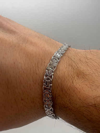 Men’s Solid 9ct White Gold - 6mm Wide - 8.5 Inch -  Men’s Byzantine Bracelet