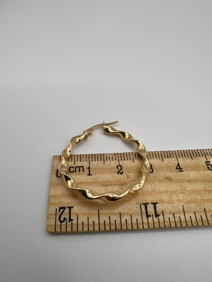 LADIES 9CT YELLOW GOLD TWIST 30MM HOOP PAIR OF EARRINGS - UK SALE