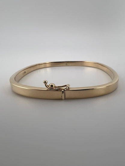 Women’s 9ct Yellow Gold Plain Bracelet - Ladies Gold 4mm Bangle - TV Shaped