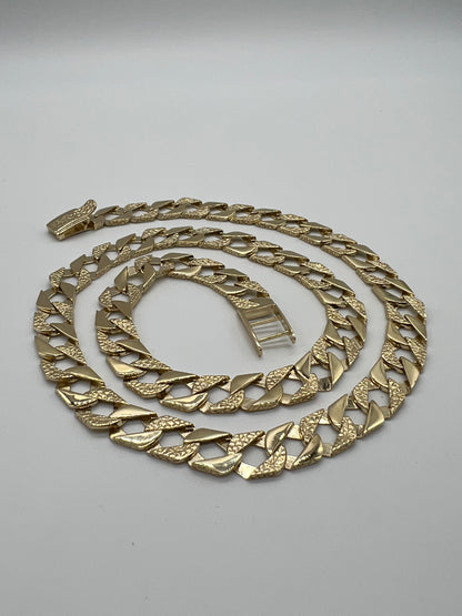 New Solid 9ct Yellow Gold Flat Curb Link - 24 Inch - 11mm Wide - UK Hallmark