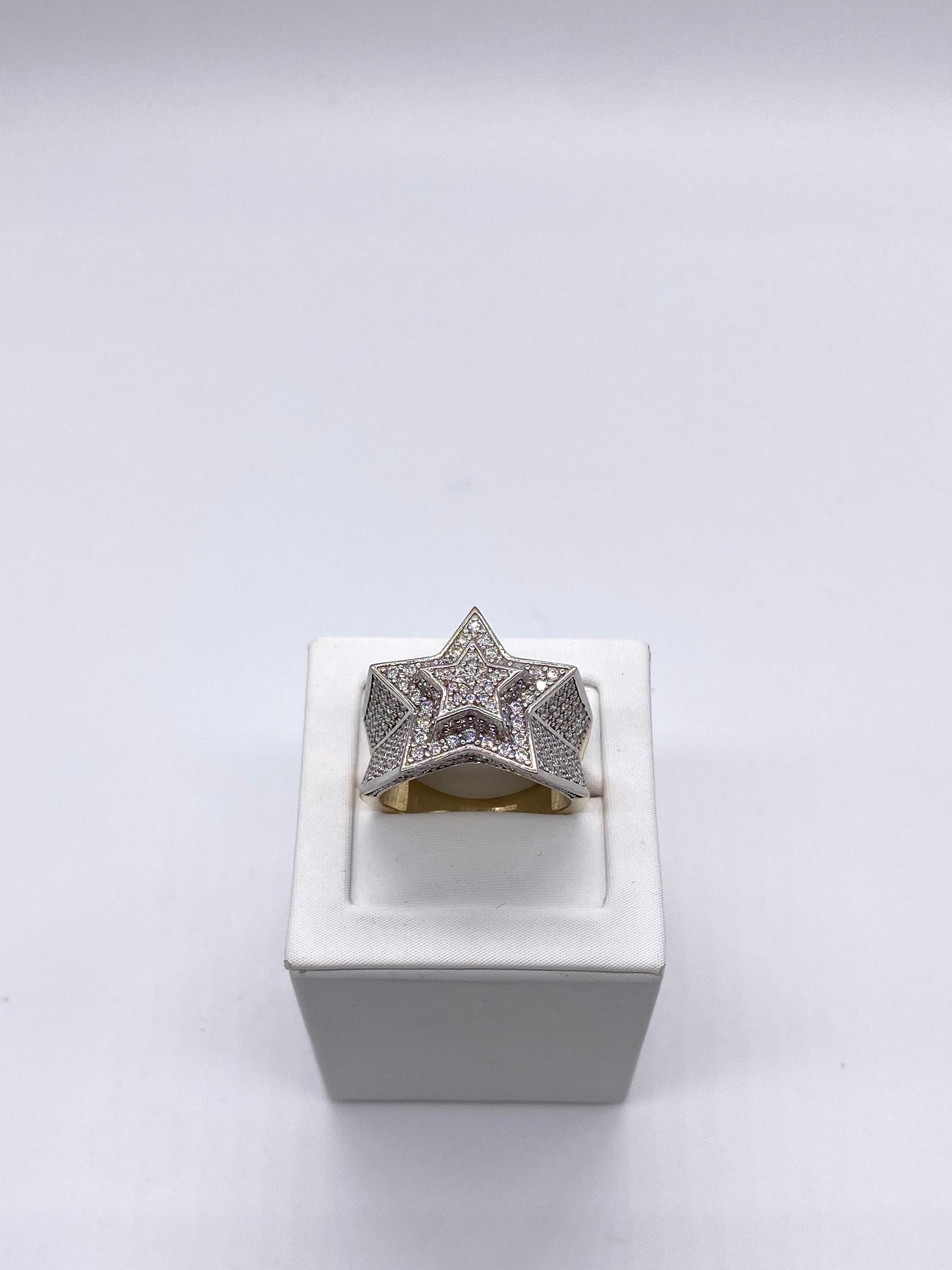 Genuine 9ct Gold  Men's Cz Star Ring UK Size T - Fully Hallmarked & Boxed