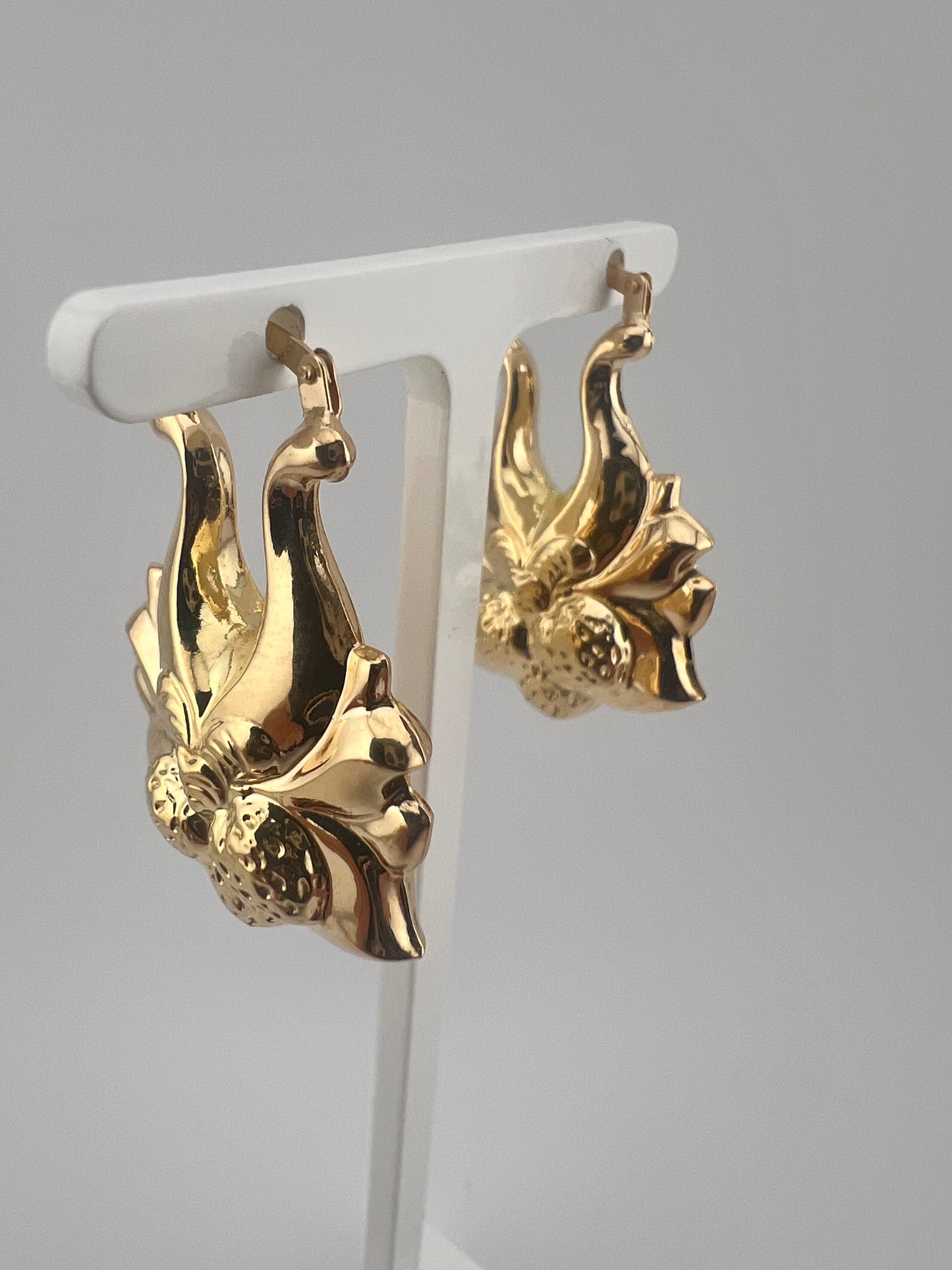 LARGE 9CT YELLOW GOLD  STRAWBERRY EARRINGS HALLMARKED VICTORIAN  CHUNKY  CREOLES