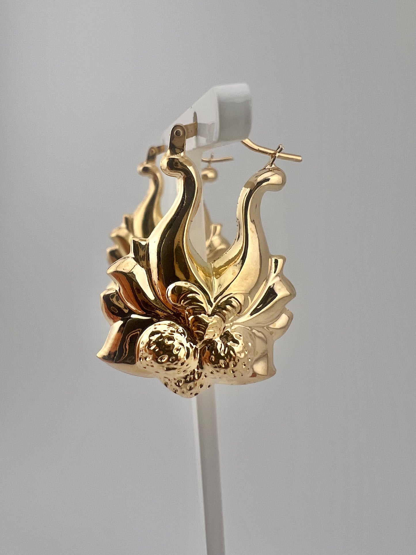 LARGE 9CT YELLOW GOLD  STRAWBERRY EARRINGS HALLMARKED VICTORIAN  CHUNKY  CREOLES