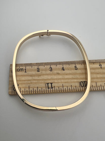 Women’s 9ct Yellow Gold Plain Bracelet - Ladies Gold 4mm Bangle - TV Shaped