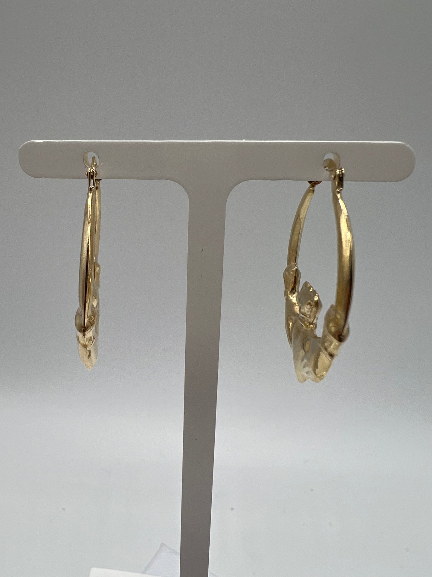 9ct Yellow Gold Large Claddagh Ladies Earrings - 25mm Womens Earrings - Gift Box