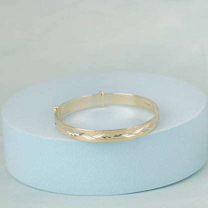 Solid 9ct Yellow Gold Baby Expandable  Bangle